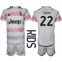 Koszulka piłkarska Juventus Timothy Weah #22 Strój wyjazdowy dla dzieci 2023-24 tanio Krótki Rękaw (+ Krótkie spodenki)